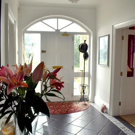 The Meadows Bed and breakfast 3*