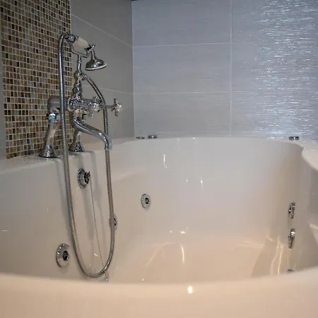 The Meadows Oda ve Kahvaltı Moville