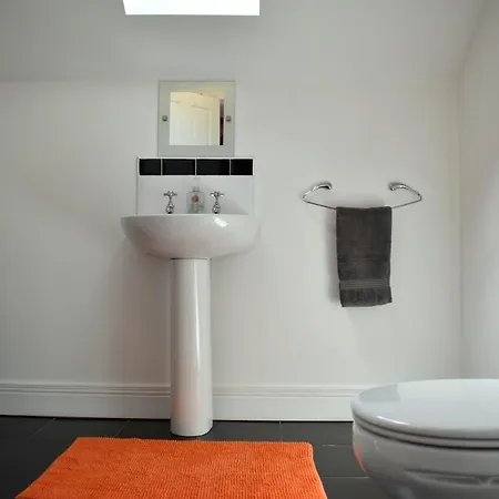 Bed & Breakfast The Meadows 4*