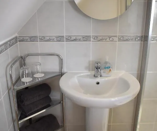 The Meadows Bed & Breakfast 4*