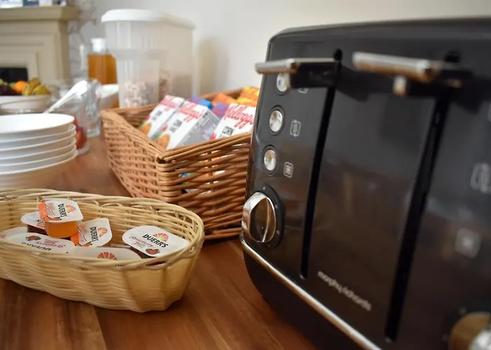 Bed & Breakfast The Meadows 4*