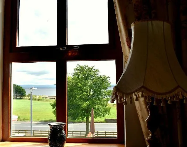 Bed & Breakfast The Meadows Moville