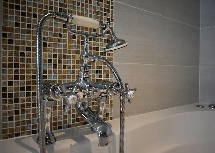 The Meadows Bed & Breakfast 4*